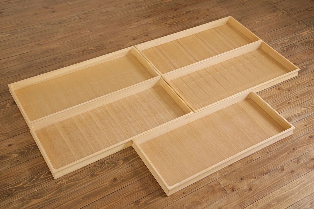 中古　神居民芸　洋室にも馴染みの良い衣装盆付き和タンス(引き出し、箪笥、着物箪笥)