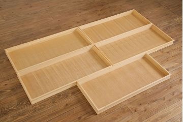 中古　神居民芸　洋室にも馴染みの良い衣装盆付き和タンス(引き出し、箪笥、着物箪笥)