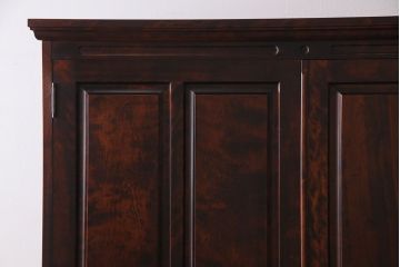 中古　神居民芸　洋室にも馴染みの良い衣装盆付き和タンス(引き出し、箪笥、着物箪笥)