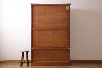 中古　神居民芸　洋室にも馴染みの良い衣装盆付き和タンス(引き出し、箪笥、着物箪笥)