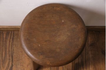 アンティーク雑貨　昭和レトロ　シンプルなデザインのスツール(丸椅子、イス、チェア)