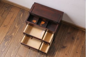 アンティーク雑貨　中古　神居民芸　樺材の味わいが楽しめる針箱(裁縫箱、小引き出し)