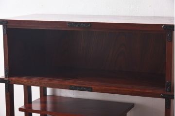 中古 伝統民芸家具 岩谷堂箪笥　風格のある茶箪笥(飾り棚、戸棚)(1)