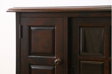 中古　北海道民芸家具　HM135　扉の面取りデザインが美しいサイドボード(定価約38万円)(1)