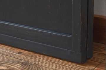 ペイント家具　色ガラス入り　レトロな雰囲気満点のガラス戸(引き戸、建具)2枚組