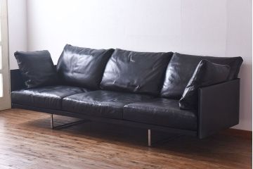 中古　Cassina(カッシーナ)　TOOT(トゥート)　本革3人掛け両アームソファ(定価約270万円)