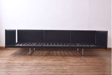 中古　Cassina(カッシーナ)　TOOT(トゥート)　本革3人掛け両アームソファ(定価約270万円)