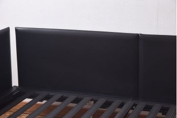 中古　Cassina(カッシーナ)　TOOT(トゥート)　本革3人掛け両アームソファ(定価約270万円)