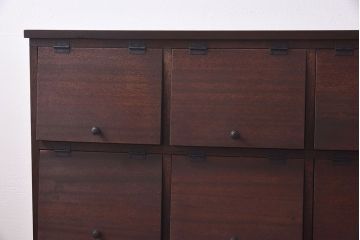 ラフジュ工房オリジナル　3×5マス　ラワン古材のパタパタ扉付き横型・収納棚(キャビネット、下駄箱、ロッカー)