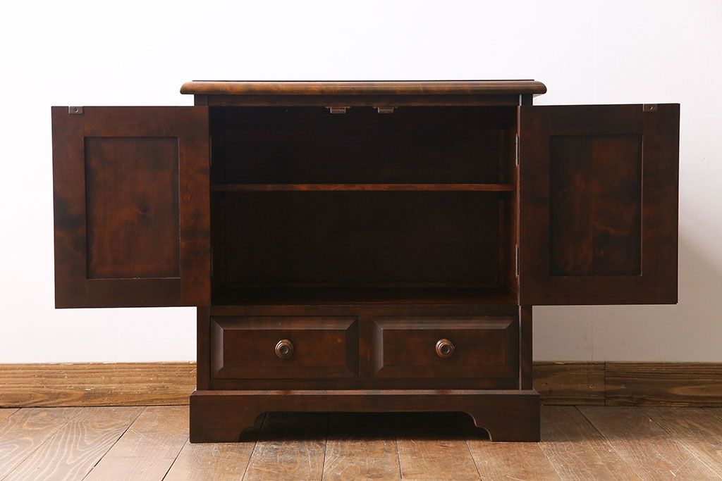 中古　北海道民芸家具　シンプルなデザインが魅力的なサイドチェスト(引き出し、キャビネット)