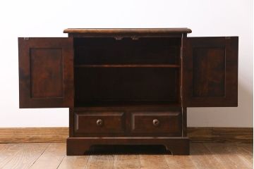 中古　北海道民芸家具　シンプルなデザインが魅力的なサイドチェスト(引き出し、キャビネット)