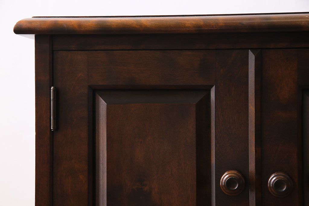 中古　北海道民芸家具　シンプルなデザインが魅力的なサイドチェスト(引き出し、キャビネット)