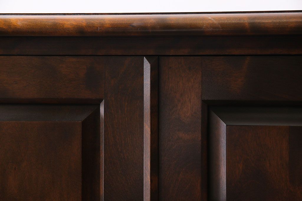 中古　北海道民芸家具　シンプルなデザインが魅力的なサイドチェスト(引き出し、キャビネット)