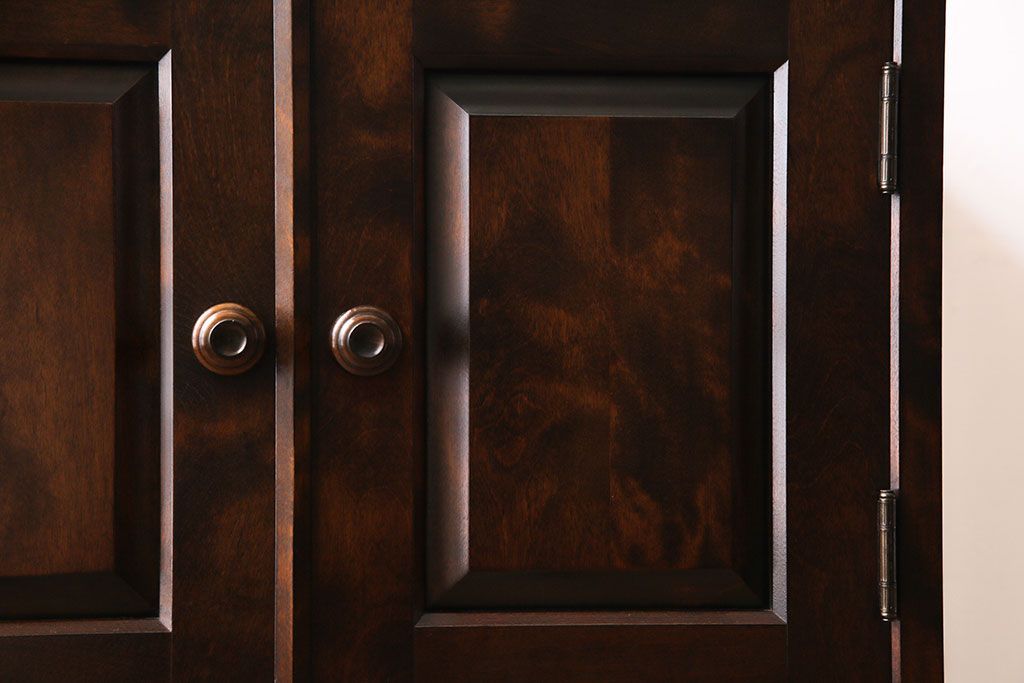 中古　北海道民芸家具　シンプルなデザインが魅力的なサイドチェスト(引き出し、キャビネット)