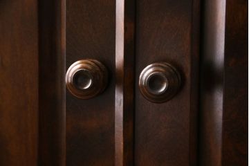 中古　北海道民芸家具　シンプルなデザインが魅力的なサイドチェスト(引き出し、キャビネット)