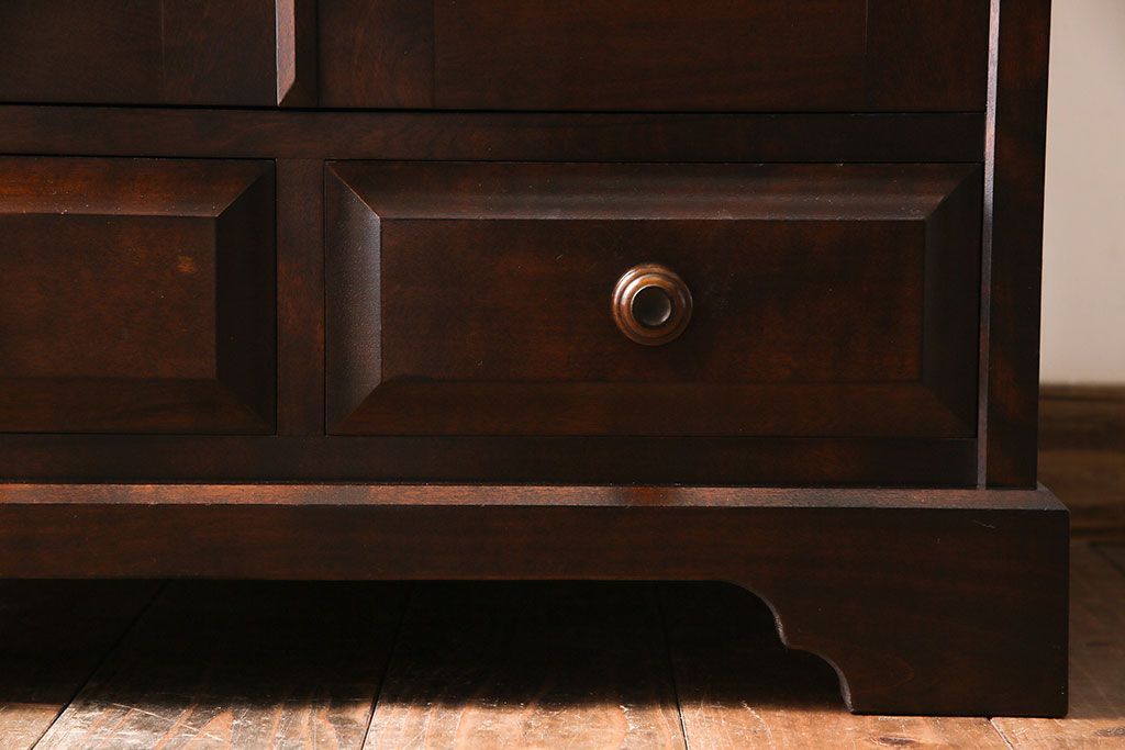 中古　北海道民芸家具　シンプルなデザインが魅力的なサイドチェスト(引き出し、キャビネット)