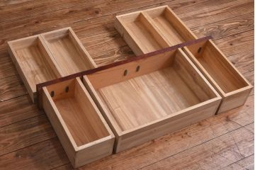 中古 伝統民芸家具 岩谷堂箪笥　スツール付きドレッサー(鏡台、ドレッシングチェスト)