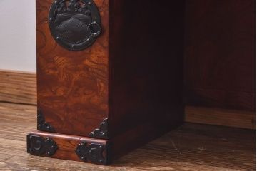 中古 伝統民芸家具 岩谷堂箪笥　スツール付きドレッサー(鏡台、ドレッシングチェスト)