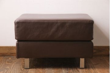 中古　日本フクラ(HUKLA)　N860　シンプルモダンなスツール(オットマンチェア、椅子)(1)