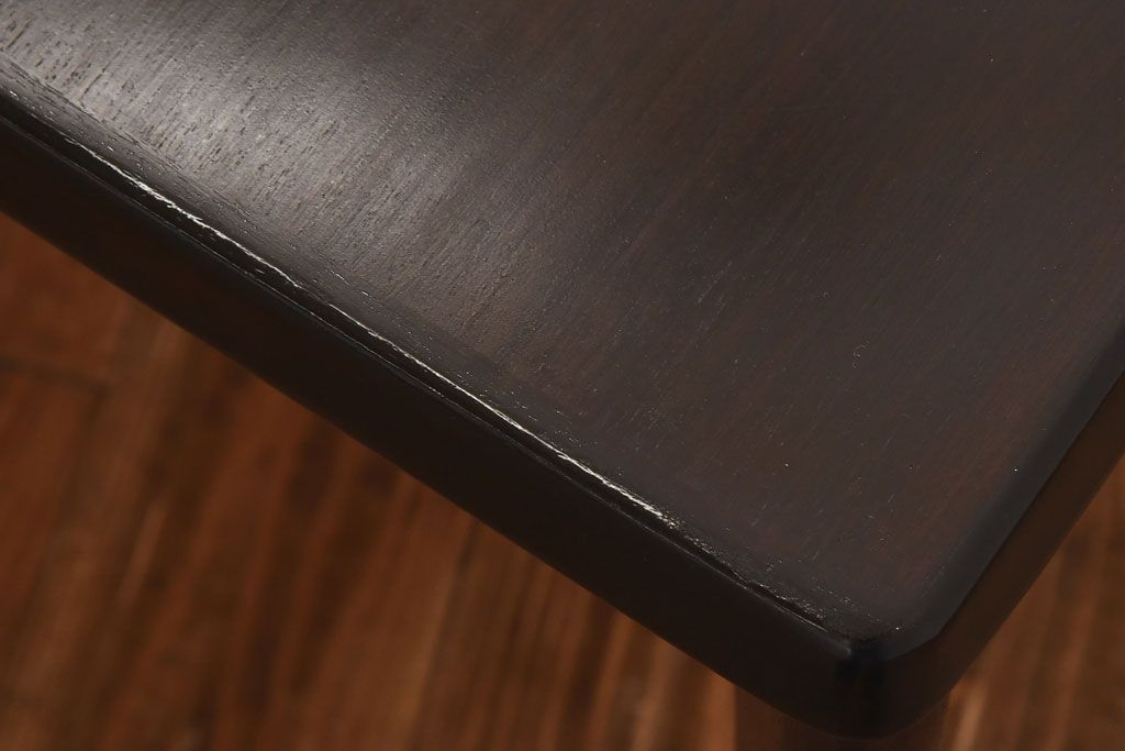 北欧家具　シンプルなデザインのセンターテーブル(ローテーブル)