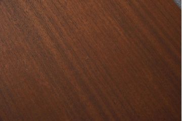 中古　HUKLA(フクラ)　ウォールナット無垢材使用　シンプルでモダンなサイドチェスト(リビングボード)