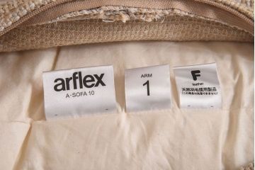 展示美品　arflex(アルフレックス)　A・SOFA 10　クッション付き　4人掛けアームソファ(定価約70万円)