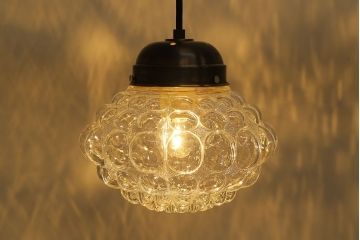 ビンテージ　ユニークなデザインが魅力的なペンダントライト(天井照明、吊り下げ照明)