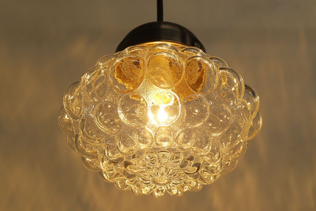 ビンテージ　ユニークなデザインが魅力的なペンダントライト(天井照明、吊り下げ照明)