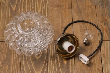 ビンテージ　ユニークなデザインが魅力的なペンダントライト(天井照明、吊り下げ照明)