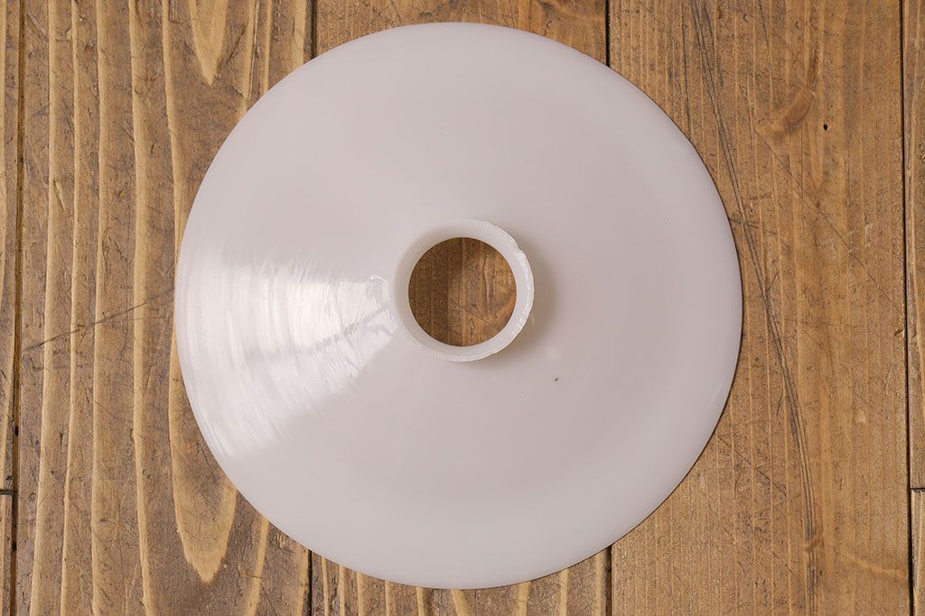 昭和レトロ　懐かしさと温かみを感じるシンプルな平笠シェードのペンダントライト(電笠、吊り下げ照明、天井照明)(2)