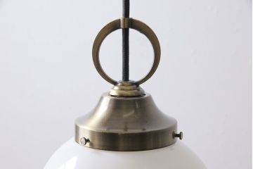 和製アンティーク　球体のシルエットが魅力の切子シェード(天井照明)