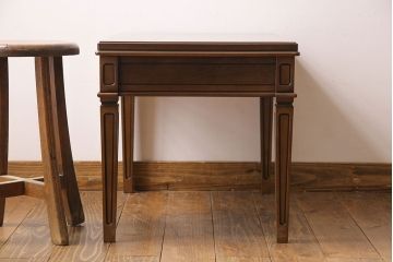 中古美品　maruni(マルニ)　地中海ロイヤルシリーズ　エンドテーブル(サイドテーブル、コーヒーテーブル)(定価約11万円)