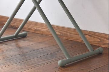 ラフジュ工房オリジナル　ヒノキ材　昇降式リビングテーブル(リフティングテーブル、サイドテーブル、センターテーブル、作業台)(2)