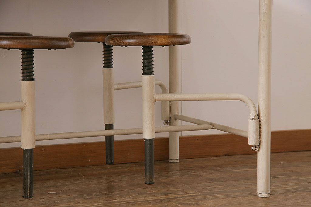 ラフジュ工房オリジナル 8脚格納スツール付きテーブル(ペイント作業台、机)