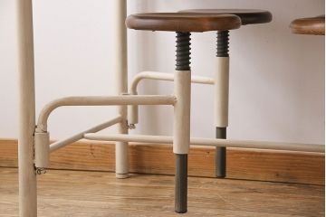 ラフジュ工房オリジナル 8脚格納スツール付きテーブル(ペイント作業台、机)