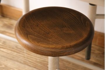 ラフジュ工房オリジナル 8脚格納スツール付きテーブル(ペイント作業台、机)