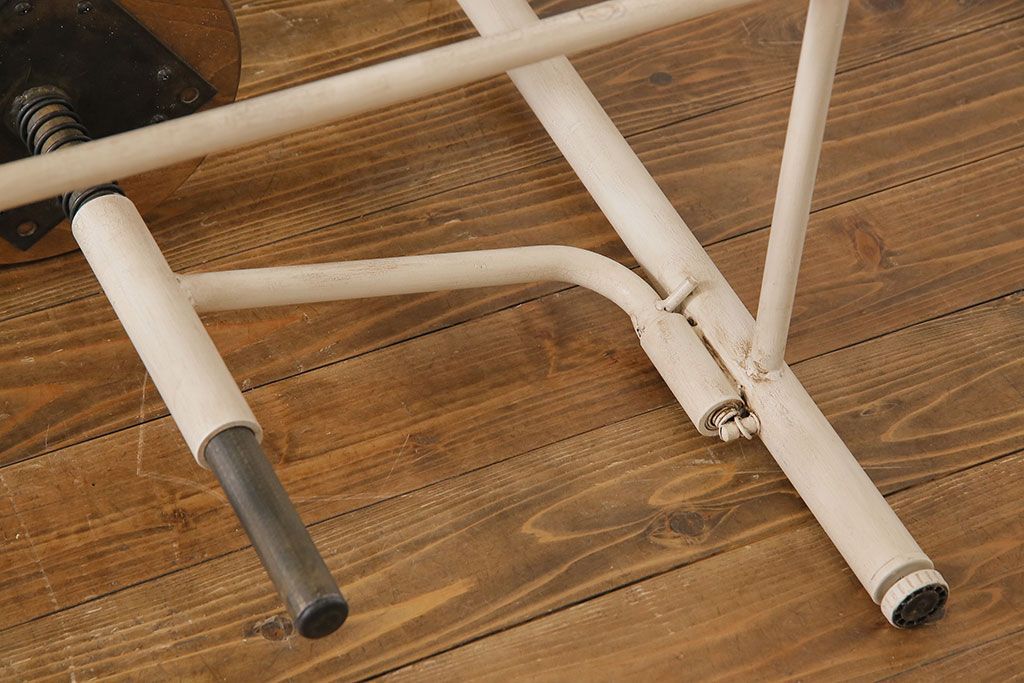 ラフジュ工房オリジナル 8脚格納スツール付きテーブル(ペイント作業台、机)