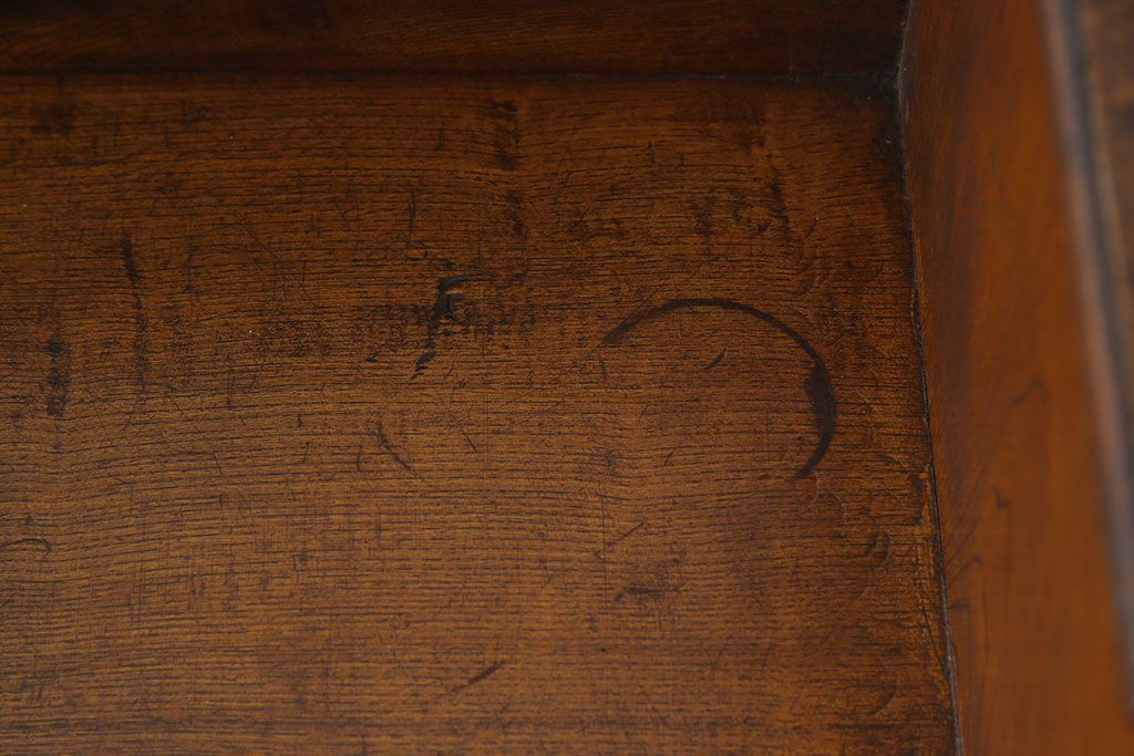 アンティーク家具　和製アンティーク　ナラ材　色ガラスとダイヤガラスがおしゃれな本箱(収納棚、キャビネット)