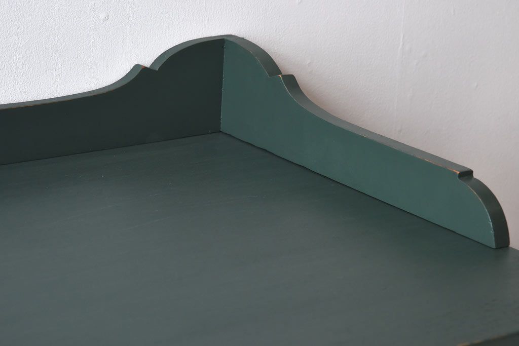 アンティーク家具 イギリスアンティーク 優雅なデザインが魅力のペイントキャビネット(本棚、飾り台)