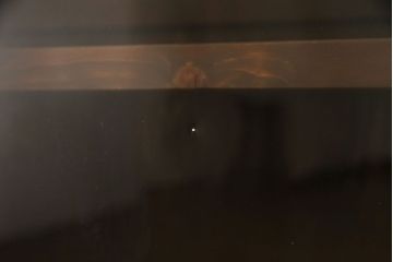 ペイント家具　ナチュラルな空間づくりにおすすめな脚付きキャビネット(飾り棚、食器棚)