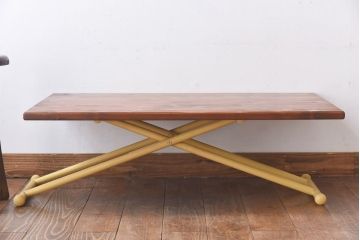 ラフジュ工房オリジナル　ヒノキ材　イエローペイントのリフティングテーブル(サイドテーブル、センターテーブル、作業台、折りたたみ)(1)(R-029175)