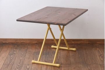 ラフジュ工房オリジナル　ヒノキ材　イエローペイントのリフティングテーブル(サイドテーブル、センターテーブル、作業台)(3)