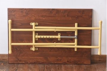ラフジュ工房オリジナル　ヒノキ材　イエローペイントのリフティングテーブル(サイドテーブル、センターテーブル、作業台)(3)