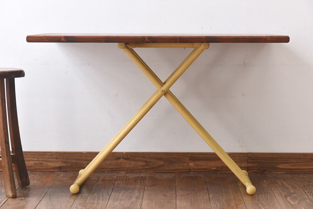 ラフジュ工房オリジナル ヒノキ材 イエローペイントのリフティングテーブル(サイドテーブル、センターテーブル、作業台)(3)