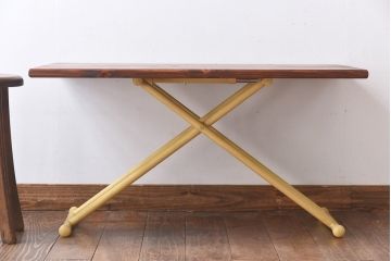 ラフジュ工房オリジナル ヒノキ材 イエローペイントのリフティングテーブル(サイドテーブル、センターテーブル、作業台)(3)