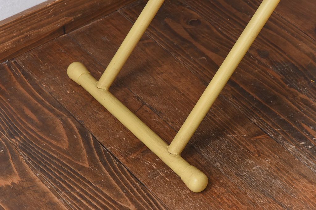 ラフジュ工房オリジナル ヒノキ材 イエローペイントのリフティングテーブル(サイドテーブル、センターテーブル、作業台)(3)