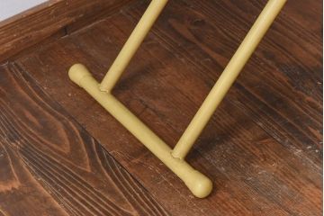 ラフジュ工房オリジナル ヒノキ材 イエローペイントのリフティングテーブル(サイドテーブル、センターテーブル、作業台)(3)