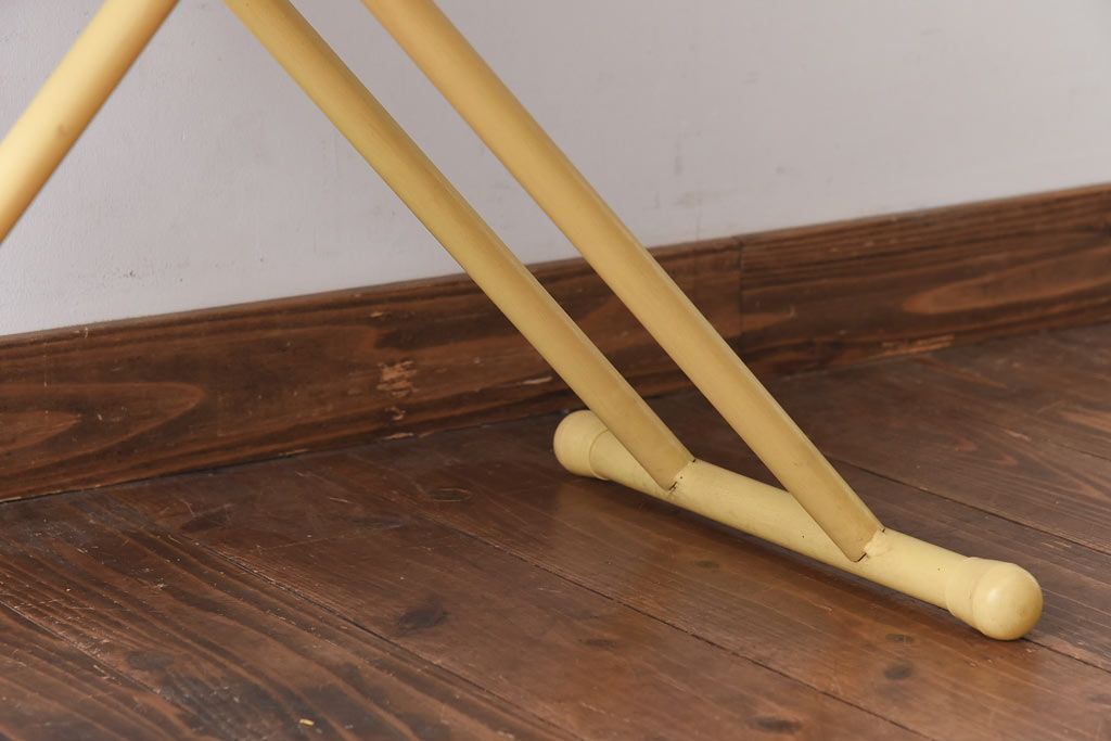 ラフジュ工房オリジナル ヒノキ材 イエローペイントのリフティングテーブル(サイドテーブル、センターテーブル、作業台)(3)