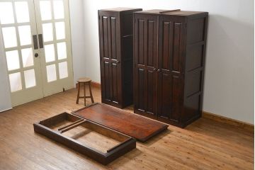 中古　美品　北海道民芸家具 洗練されたデザインの組立式ワードローブ(洋服タンス、収納棚)(定価約81万円)