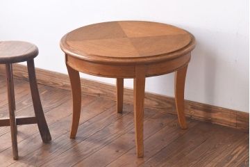 アンティーク雑貨　中古　天童木工　シンプルなラウンド型サイドテーブル(センターテーブル、コーヒーテーブル、花台)(2)